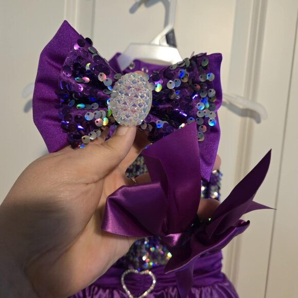 ✨ Purple Sequin Girls Dance Costume – Skirted Leotard w/ Heart Detail ✨ - Picture 4 of 5